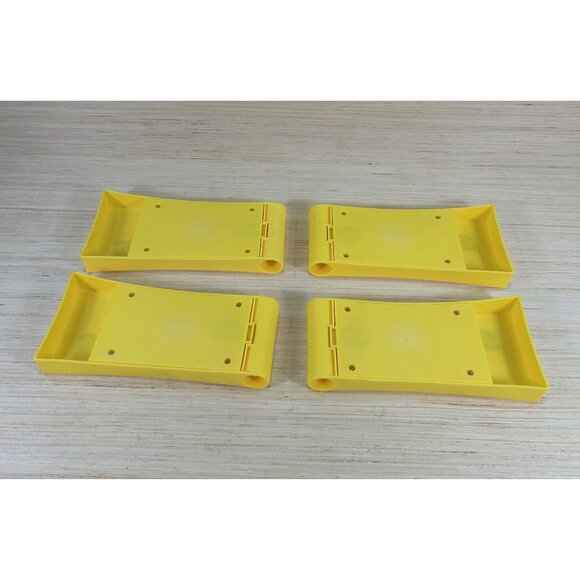 Lot Of 4 Spike ball Yellow Replacement Legs For Original Spike ball - Picture 3 of 3